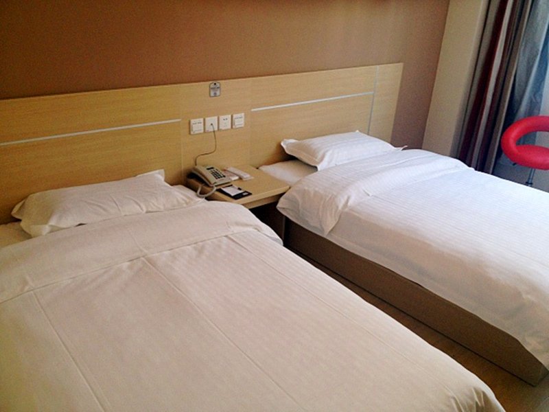 Thank You Inn Tianjin Tanggu Railway Station Guest Room