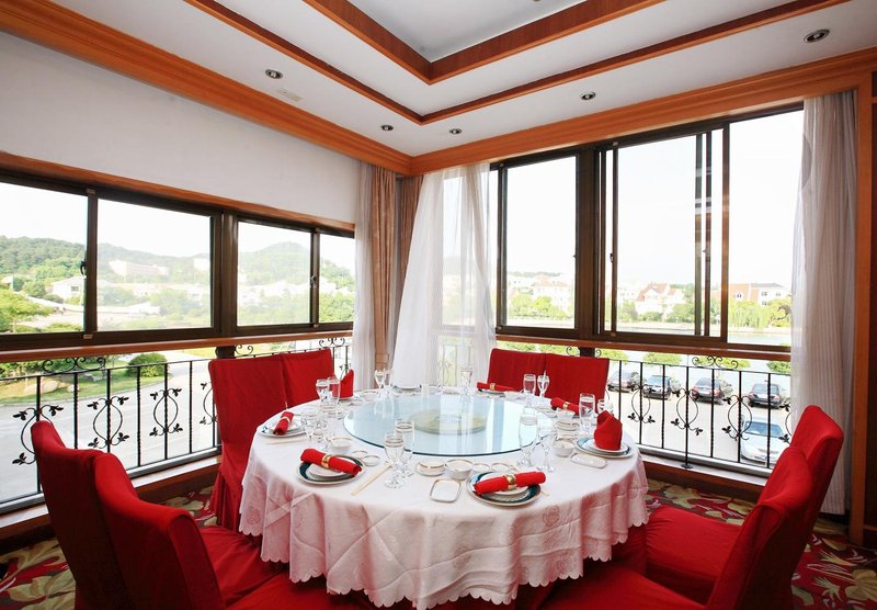 Dongqian Lake Hotel Restaurant