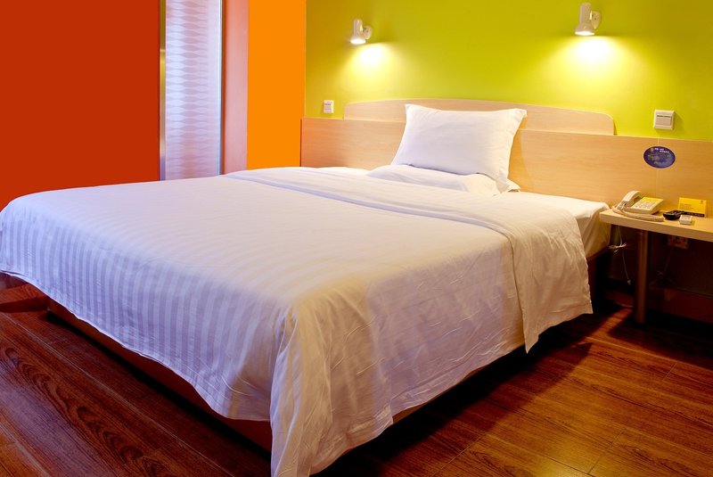 7 Days Inn (Jining Railway Station) Guest Room