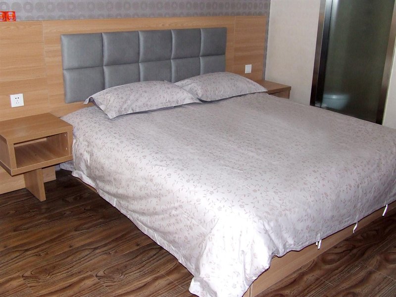 V5 Chain Hotel Baishan Sanjiang Room Type