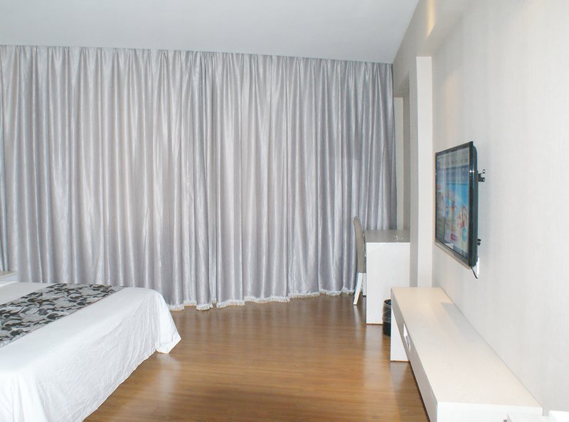 Milan Fashion Hotel Guest Room