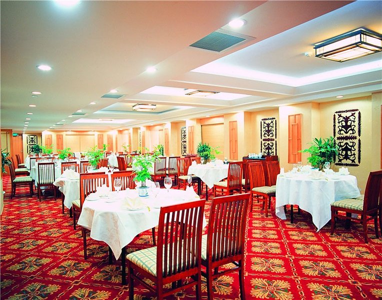 East Lake Hotel Restaurant