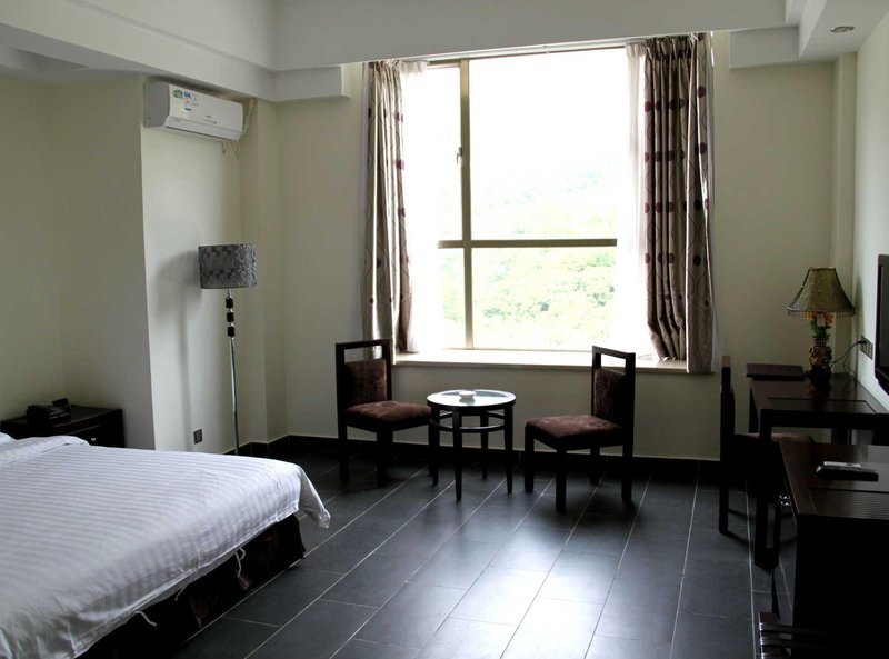 Yading Shanshui Holiday Hotel Guest Room