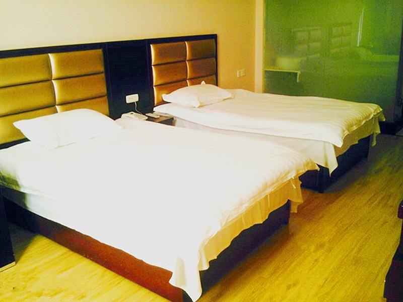 Ezhou jindian yijia hotel Guest Room