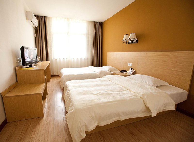 Super 8 Hotel Shandong Road Qingdao Guest Room