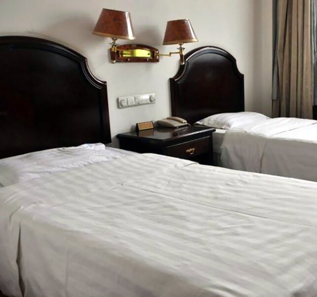 Cailutong Hotel TaiyuanGuest Room
