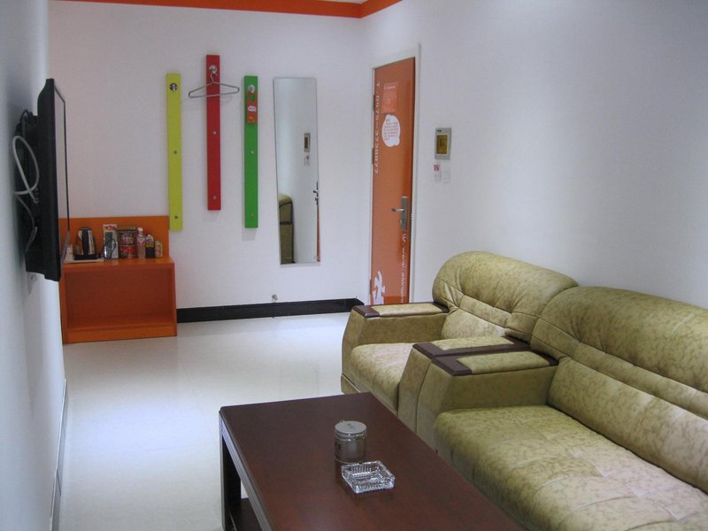 Piper Cloud Hotel (Tongliao Baokang Town Tuanjie Road Branch, Kezuozhong Banner) Guest Room