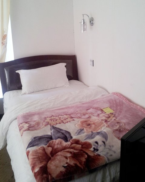 Gongga Kangba Hotel Guest Room