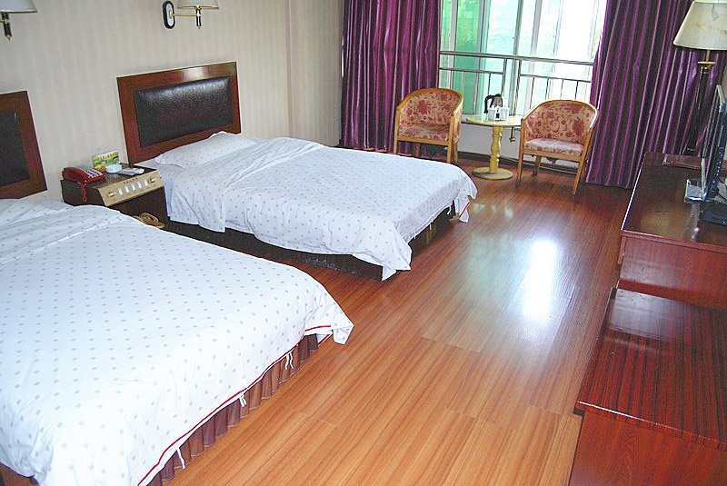 Yuquanshan Hotel Guest Room