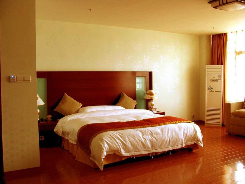 Purui Duomu Holiday Hotel - Lijiang Room Type