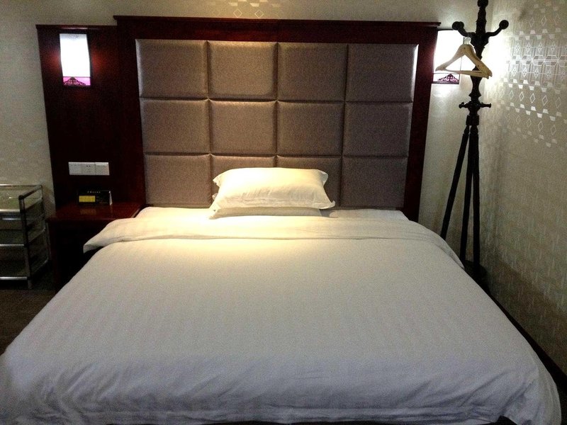 Datang Inn Guest Room
