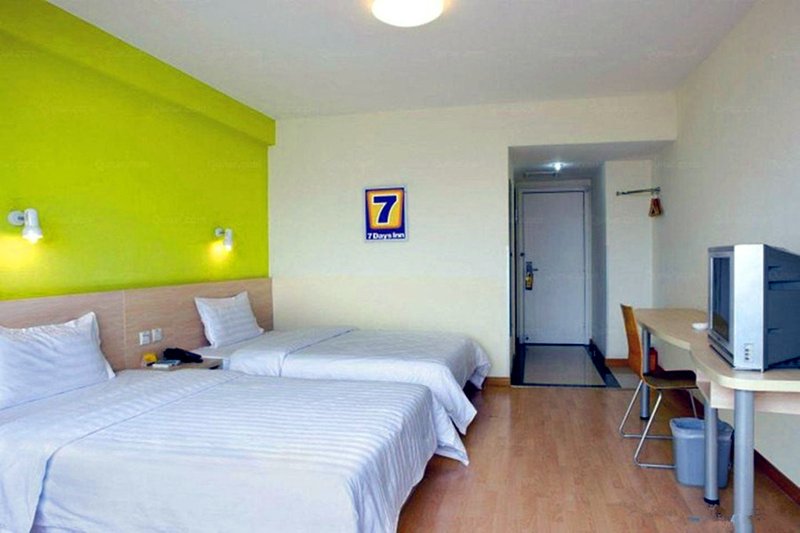 7 Days Premium (Xiamen University Zhenhai Road Subway Station Store) Guest Room