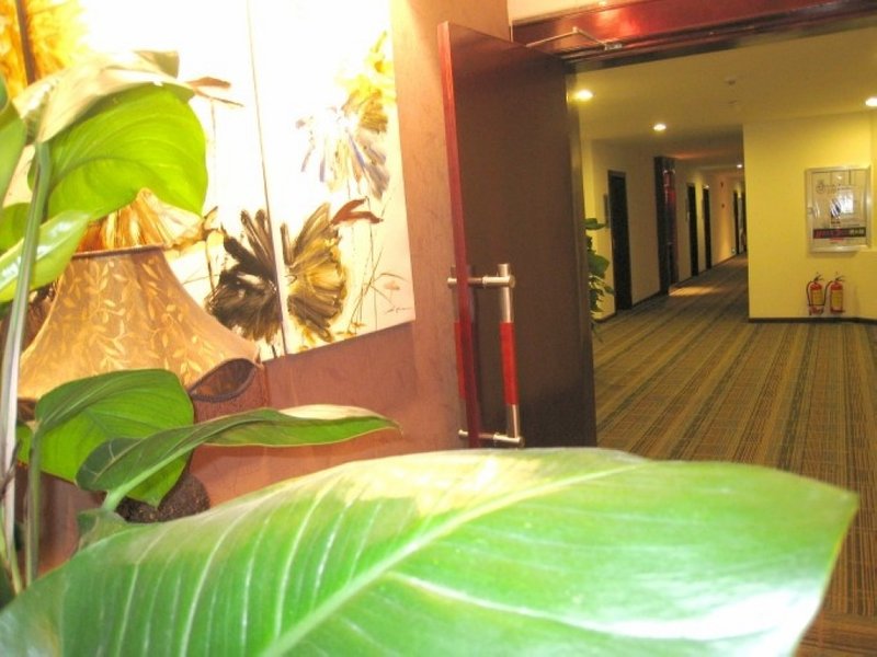 Guigang Jinqiangui Business Hotel Hotel public area