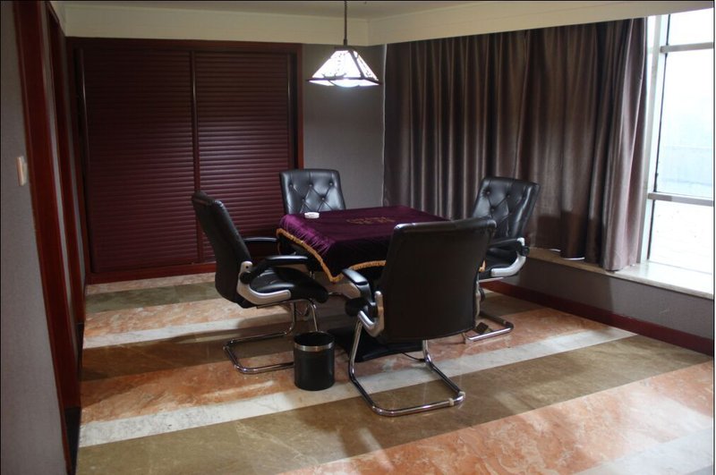 焦作奥斯卡假日酒店