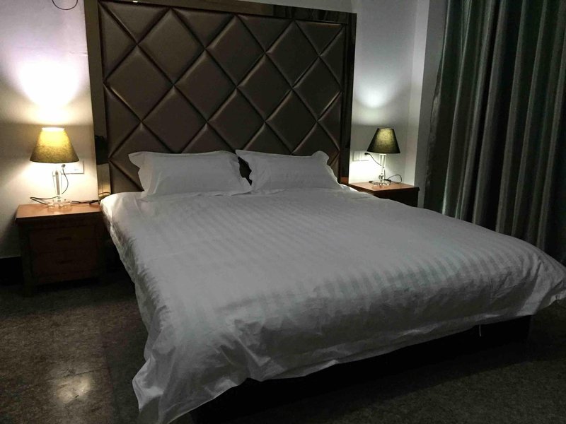 JIANDE JUNHANG HOTEL Guest Room