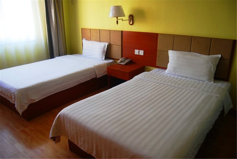 Tianya Business Hotel Guest Room