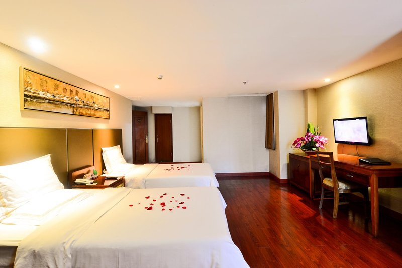 Yingshang Hotel Gangding Longkou West Room Type