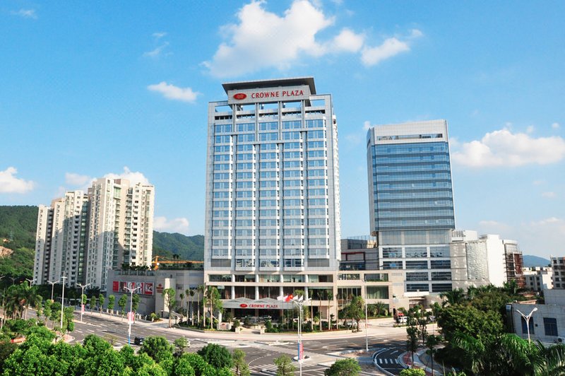 Crowne Plaza Zhongshan Wing On City over view