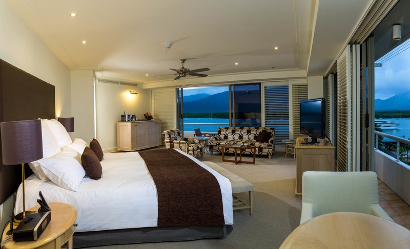 Pullman Reef Hotel Casino CairnsLobby