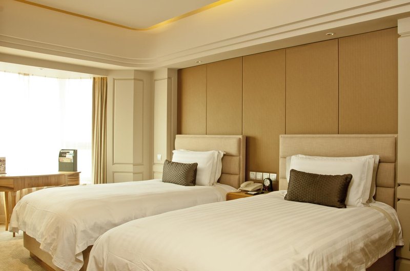 Elegant Hotel Shanghai Bund Room Type