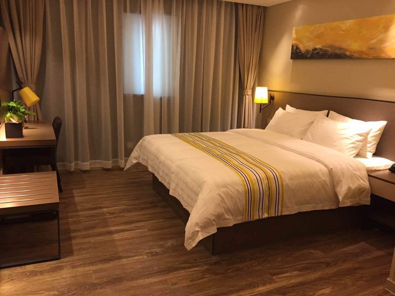 Home Inn Plus (Jiangpu Road Metro Station) Room Type