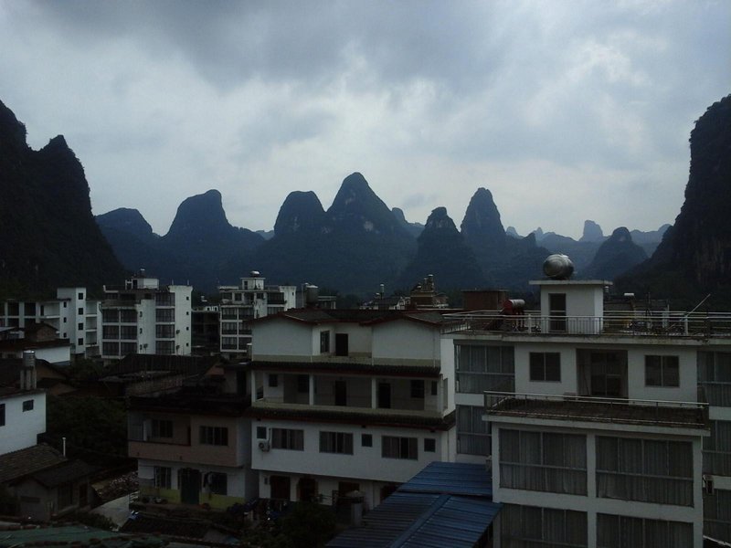 Qian  Dao  Homestay Over view