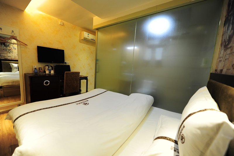 Xinzhu Network HotelGuest Room