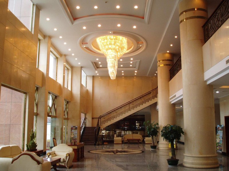 Surrounding Area Nationality Warm Mineral Spring Hotel Hotel public area