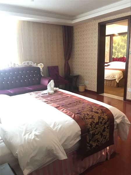 Vienna International Hotel (Caolu Financial Information Park Chuansha Road Store)Guest Room