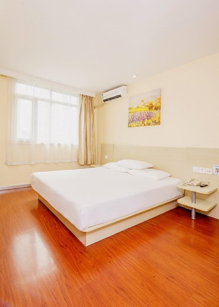 Xinghu Block Hotel Nantong Development Zone Hanting Room Type