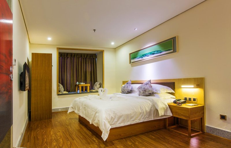 柏曼酒店(南昌昌南客运站店)