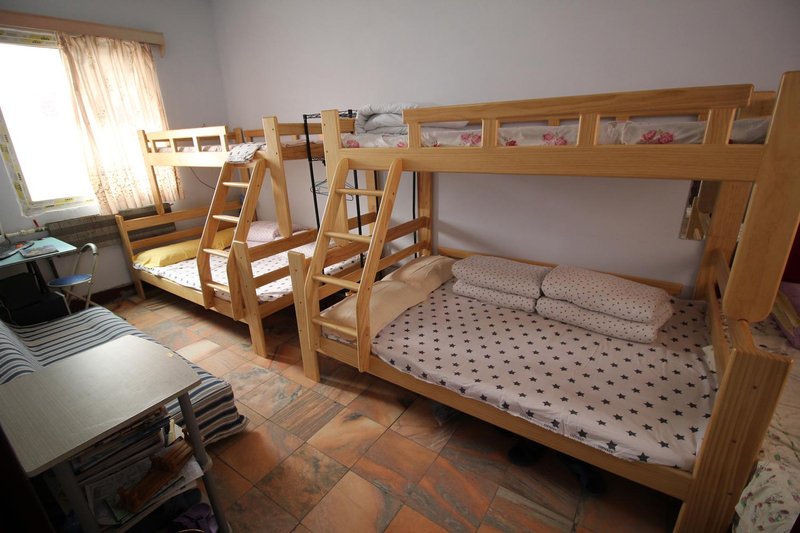 Tule Hostel Guest Room