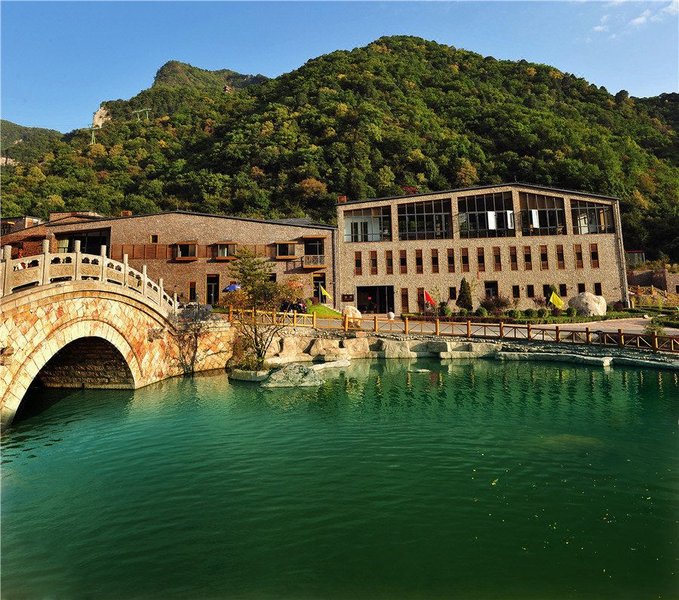 Mount Shigao Wolong Villa Over view