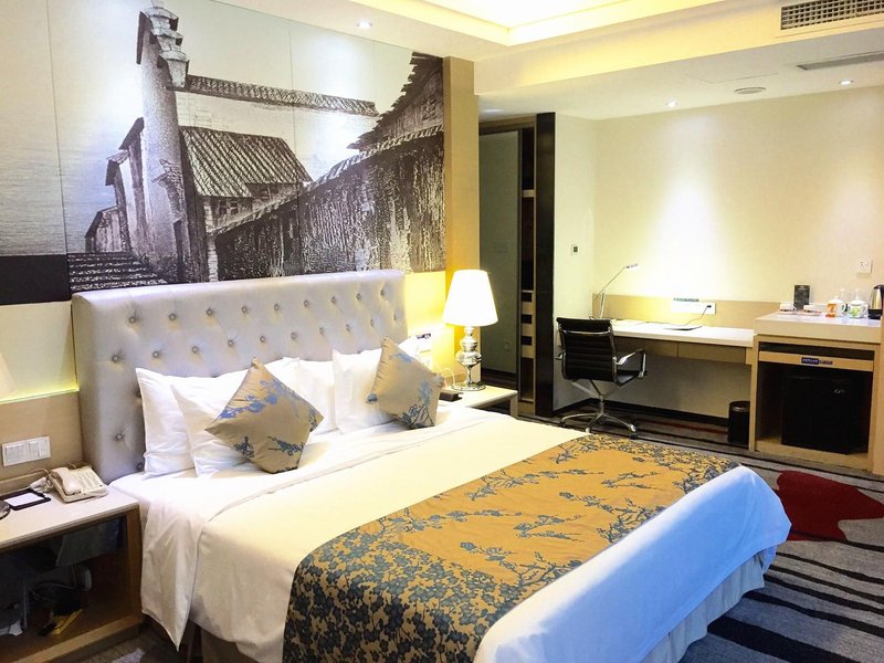 Chengdu Zhongnan Haibin Hotel Guest Room