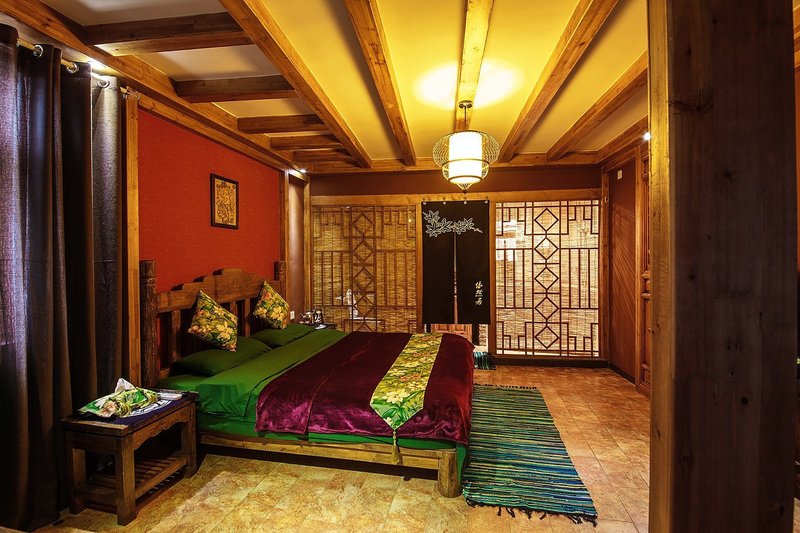 Lijiang Yiranju Qingxin Courtyard Room Type