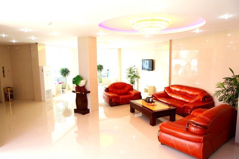 City House Cloud Hotel Hotel public area