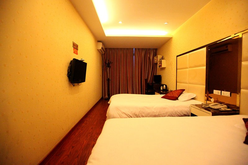  Room Type