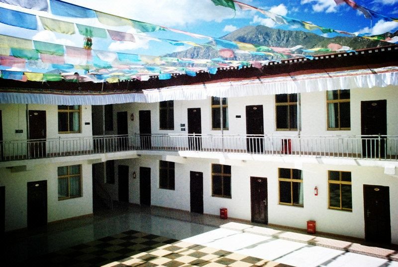 Chidui Dongxiong HotelOver view