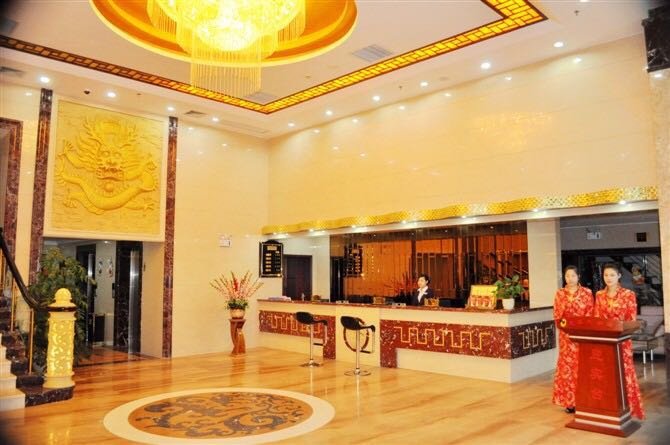 Great Wall Zhiye Hotel Lobby
