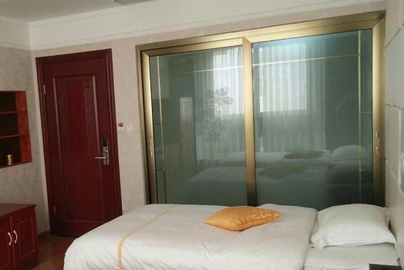 Dognfang Hotel Guest Room