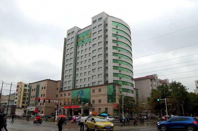 Bingxiong Hotel Over view