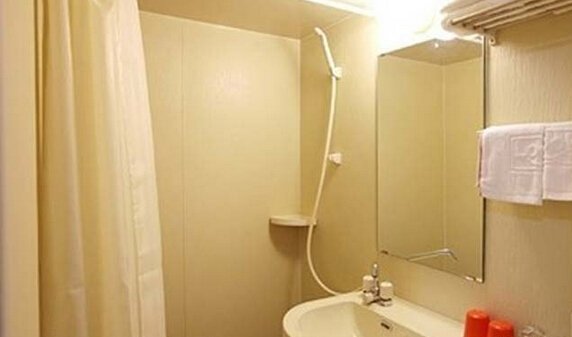 Luke HotelGuest Room