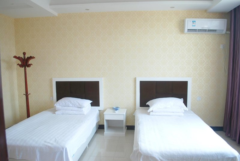 Lantian Motel Guest Room