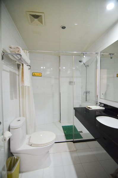 Riyueming Hotel (Dalian Railway Station Youhao Square) Guest Room