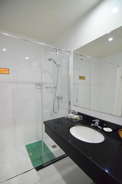 Riyueming Hotel (Dalian Railway Station Youhao Square) Guest Room