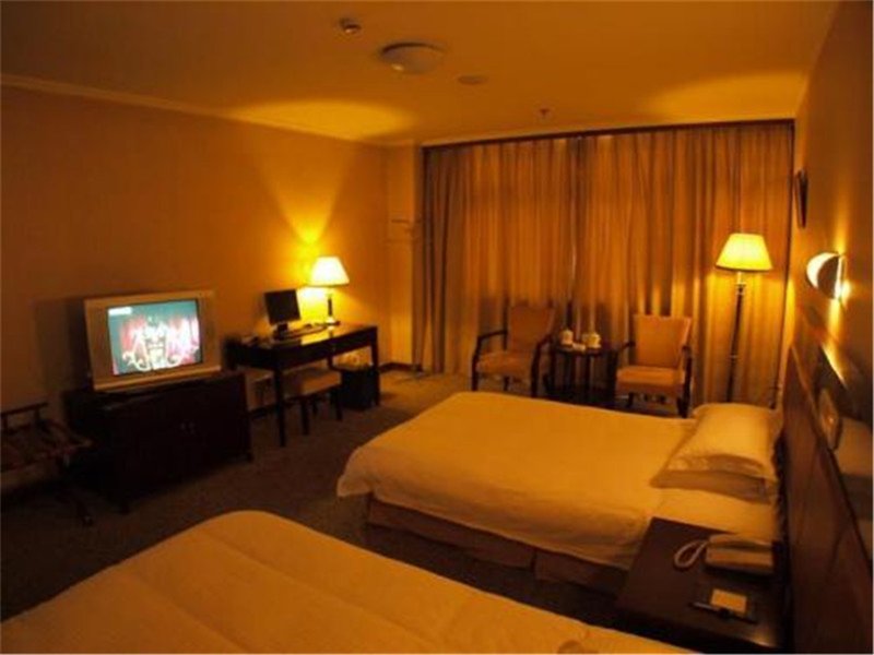 Kunming Airport Hotel Guest Room