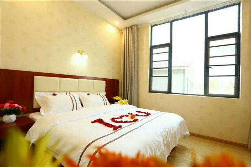 Kunming Airport Hotel Guest Room