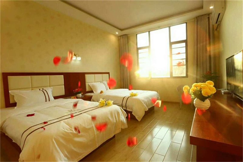 Kunming Airport Hotel Guest Room