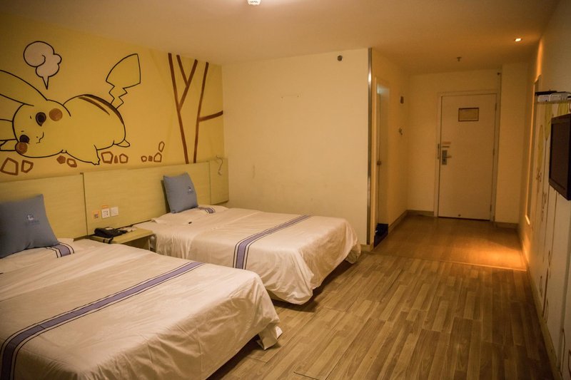 Lantiange Hotel (Haikou Fucheng north south fruit market store) Guest Room