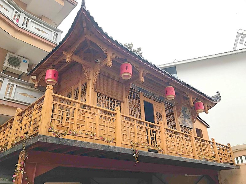 Wuyishan Lanhai Tingfeng International Youth HostelOver view